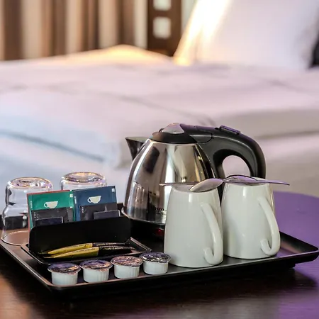 Otel Premier Stuttgart Airport Messe 3*