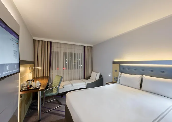 ホテル Premier Stuttgart Airport 3*